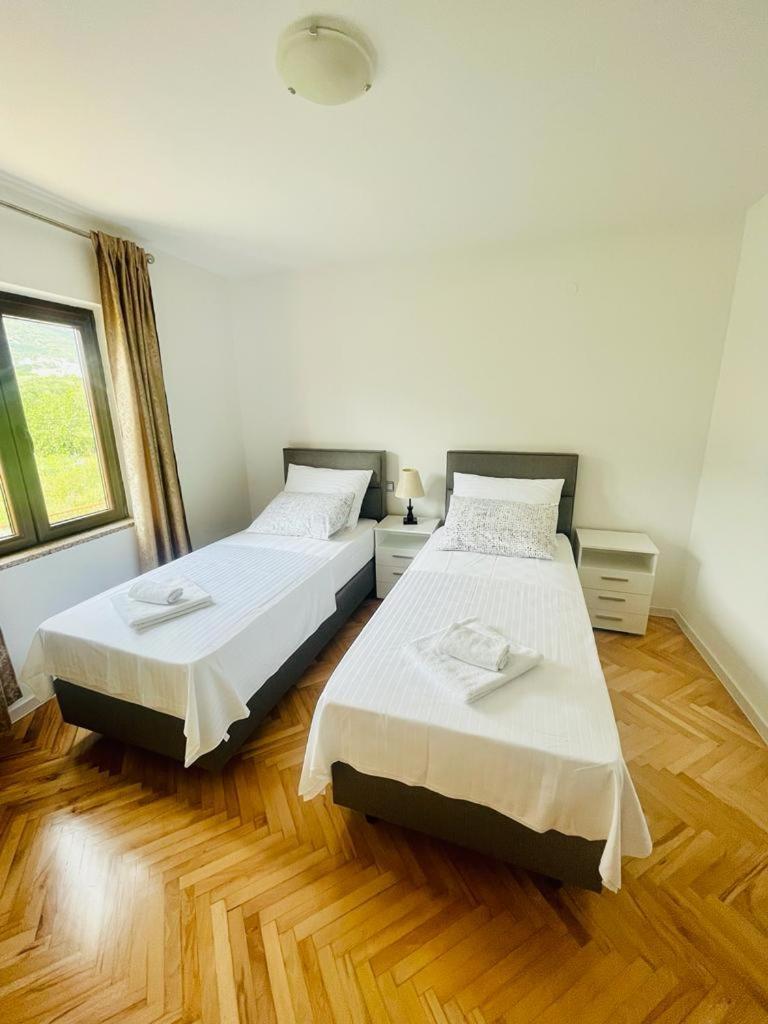 Apartmani Ivan Каштела Номер фото